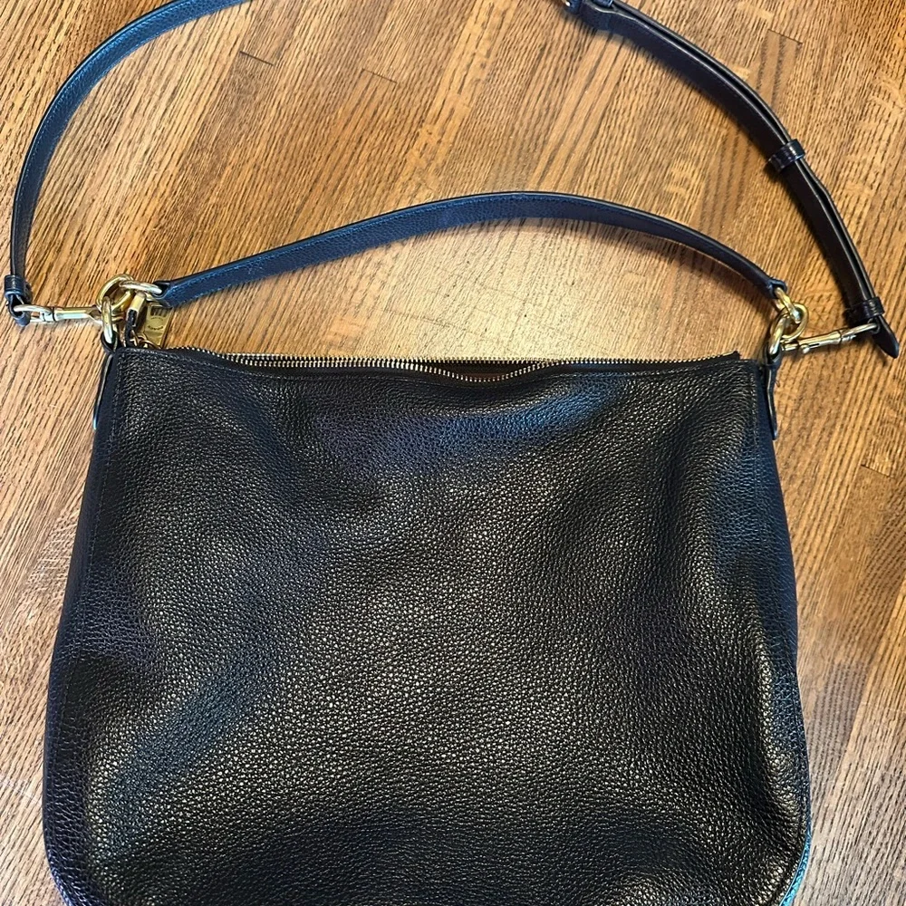 NWOT Coach Black Leather Shoulder Bag with Gold Hardware - Picture 8 of 8